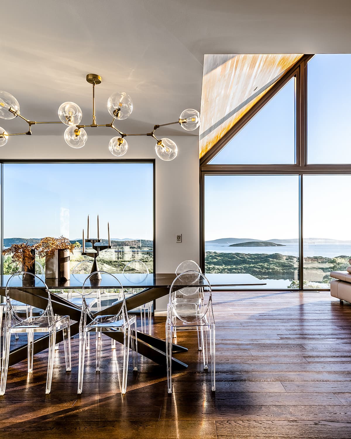Latitude 35°5 — ocean views